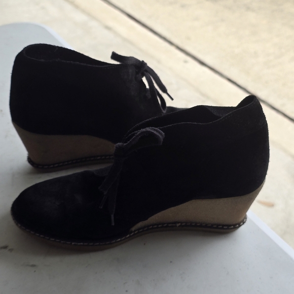J Crew MacAlister Black Tan Suede Wedge Ankle Boots Womens 8 Lace Made In Italy - Picture 7 of 14